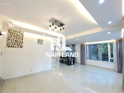 Tran Luu Street, Vietnam Tran Luu Street, Vietnam