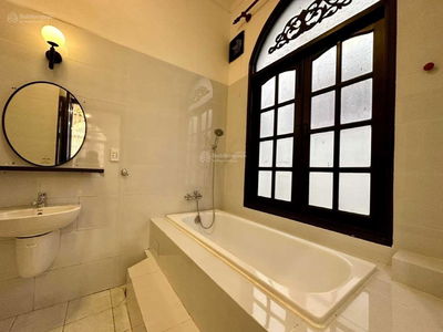 Quoc Huong Street, Vietnam Quoc Huong Street, Vietnam