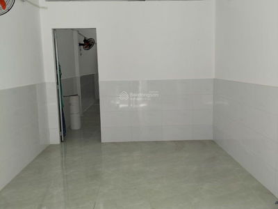 Luy Ban Bich Street, Vietnam Luy Ban Bich Street, Vietnam