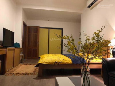 Ngoc Thuy Street, Vietnam Ngoc Thuy Street, Vietnam