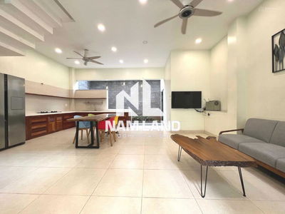 Than Van Nhiep Street, Vietnam Than Van Nhiep Street, Vietnam