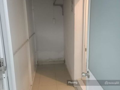 Nguyen Ai Quoc Street, Vietnam Nguyen Ai Quoc Street, Vietnam