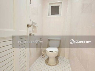 Housing in Wichit, Thailand Housing in Wichit, Thailand