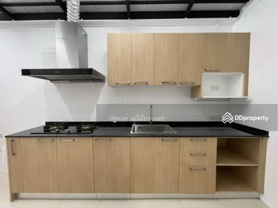 Pleno Suksawat 30, Bangkok, Thailand Pleno Suksawat 30, Bangkok, Thailand