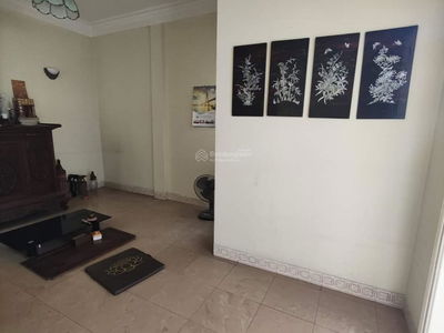 Nguyen Chi Thanh Street, Vietnam Nguyen Chi Thanh Street, Vietnam