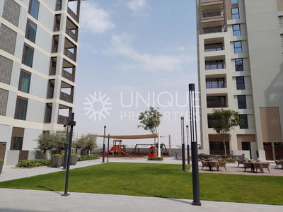 Summer, United Arab Emirates  Summer, United Arab Emirates