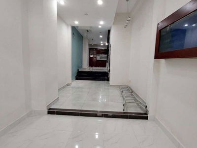 Nguyen Dinh Chinh Street, Vietnam Nguyen Dinh Chinh Street, Vietnam