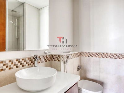 Vera Residences, United Arab Emirates  Vera Residences, United Arab Emirates