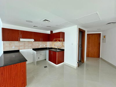 Lago Vista B, United Arab Emirates  Lago Vista B, United Arab Emirates