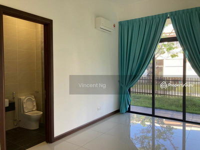 Semi-D house at Kota Kemuning, Malaysia Semi-D house at Kota Kemuning, Malaysia