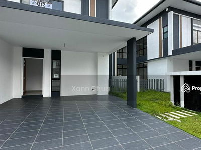 Semi-D house at Setia Alam, Malaysia Semi-D house at Setia Alam, Malaysia