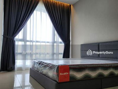 Queens Waterfront Queens Waterfront