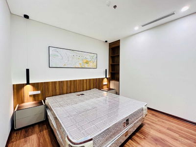 Nguyen Van Cu Street, Vietnam Nguyen Van Cu Street, Vietnam