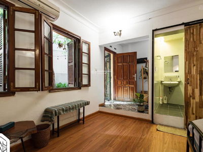 Van Cao Street Van Cao Street