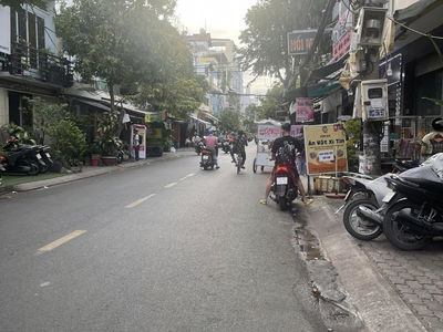 Street No. 1, Vietnam Street No. 1, Vietnam