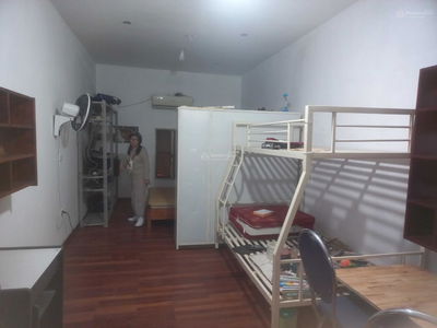 Nguyen Van Cu Street, Vietnam Nguyen Van Cu Street, Vietnam