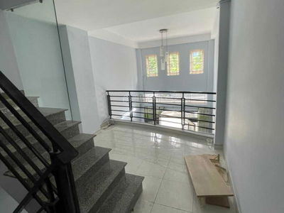 135/, Vietnam 135/, Vietnam