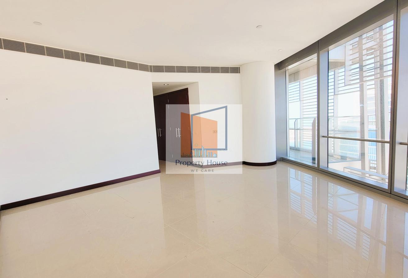 Landmark Tower Landmark Tower