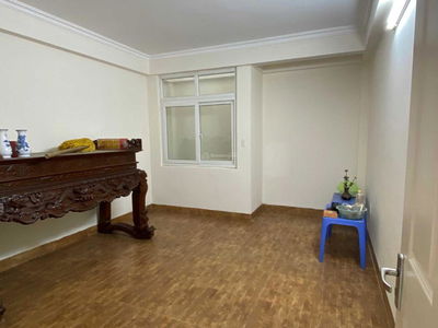 Dong Me Street, Vietnam Dong Me Street, Vietnam