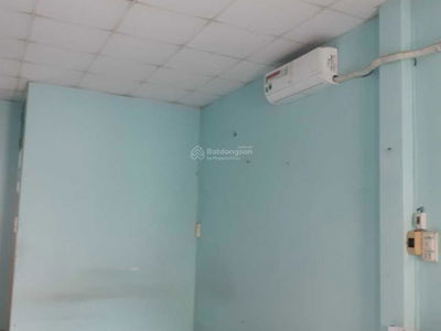 Nguyen Hong Street, Vietnam Nguyen Hong Street, Vietnam