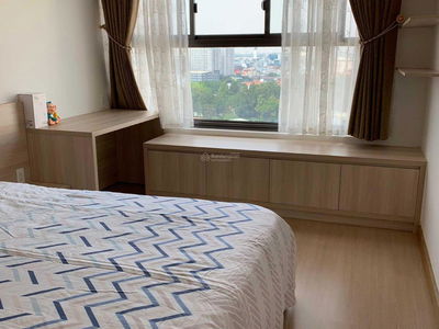 Him Lam Cho Lon, Vietnam Him Lam Cho Lon, Vietnam