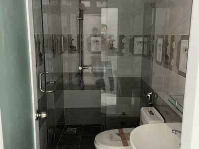 Hoang Huu Nam Street, Vietnam Hoang Huu Nam Street, Vietnam