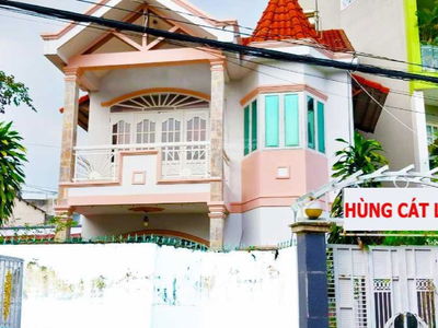 Nguyen Duy Trinh Street, Vietnam Nguyen Duy Trinh Street, Vietnam