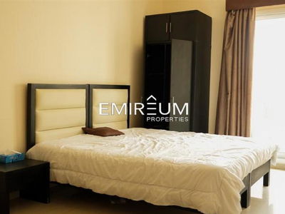 Hanover Square, United Arab Emirates  Hanover Square, United Arab Emirates