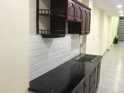 232/3, Vietnam 232/3, Vietnam