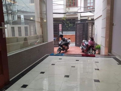 Au Co Street, Vietnam Au Co Street, Vietnam