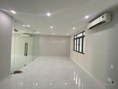 Him Lam Kenh Te, Vietnam Him Lam Kenh Te, Vietnam