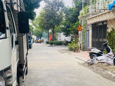 Vu Duc Thuan Street, Vietnam Vu Duc Thuan Street, Vietnam