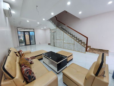 Lavila Kien A - Nha Be, Vietnam  Lavila Kien A - Nha Be, Vietnam