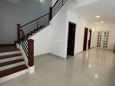 Truong Son Street, Vietnam Truong Son Street, Vietnam