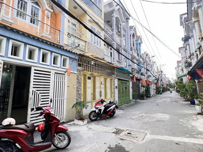 Alley 83, Vietnam  Alley 83, Vietnam
