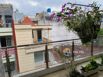 Nui Thanh Street, Vietnam Nui Thanh Street, Vietnam