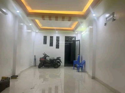 Ngo Gia Tu Street, Vietnam Ngo Gia Tu Street, Vietnam