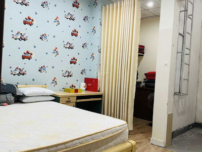 Le Hong Phong Street, Vietnam Le Hong Phong Street, Vietnam