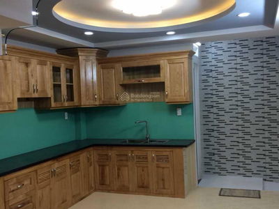 Le Duc Tho Street, Vietnam Le Duc Tho Street, Vietnam