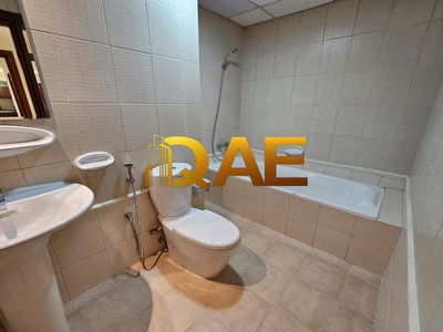 Al Khail Gate, United Arab Emirates  Al Khail Gate, United Arab Emirates