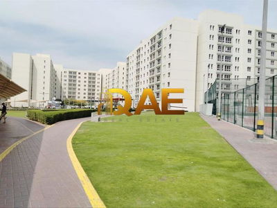 Al Khail Gate, United Arab Emirates  Al Khail Gate, United Arab Emirates