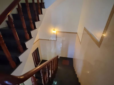 No. 1, Vietnam No. 1, Vietnam