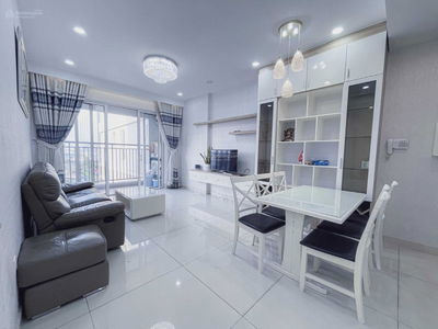 Sunrise City, Vietnam  Sunrise City, Vietnam