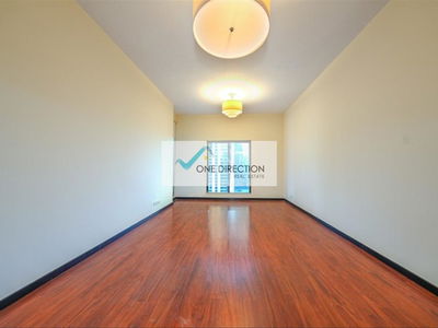 Green Lakes 1, United Arab Emirates  Green Lakes 1, United Arab Emirates