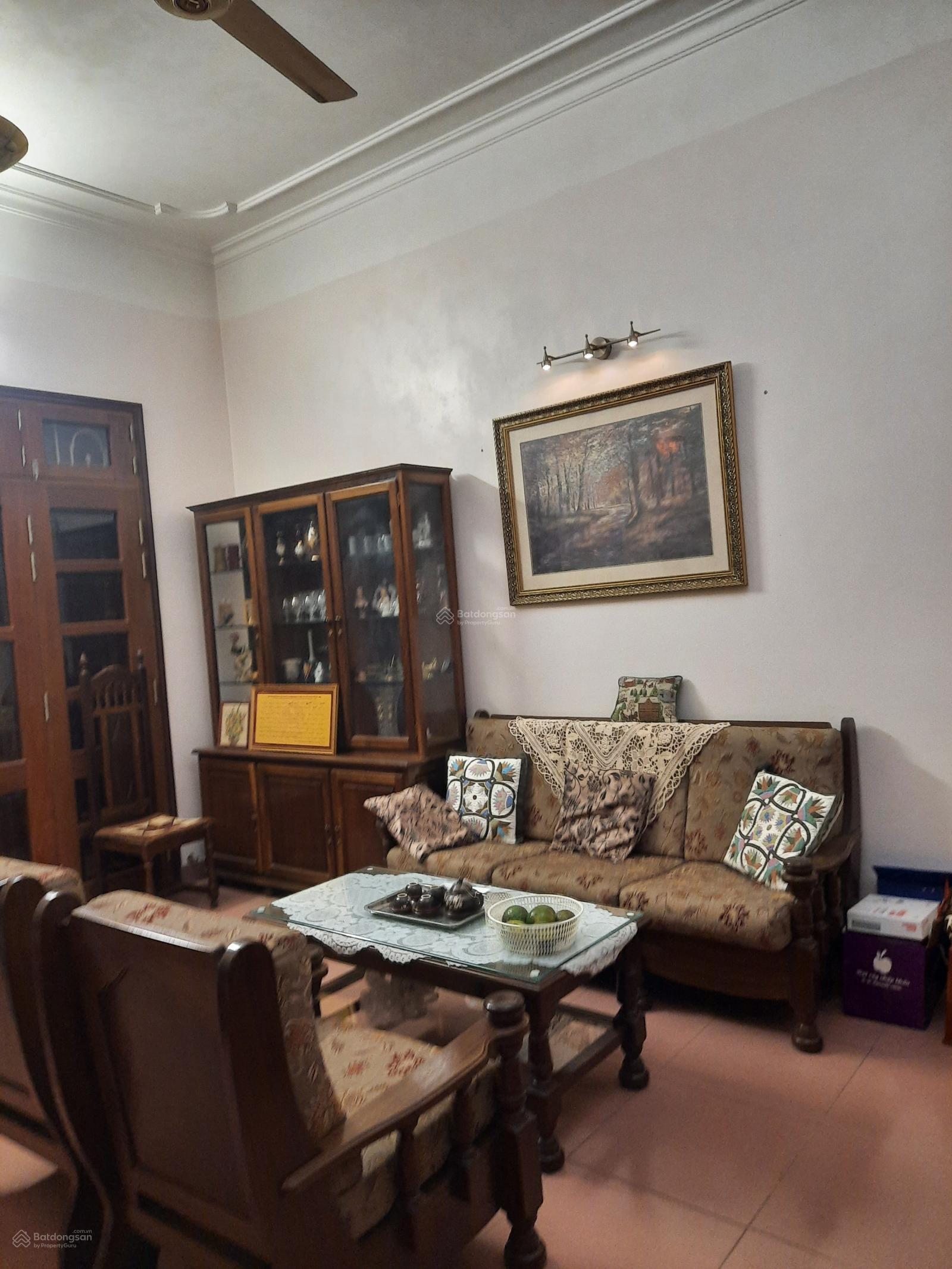 Doi Can Street, Vietnam Doi Can Street, Vietnam