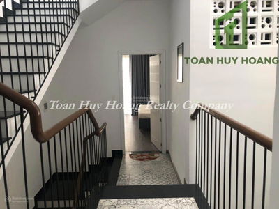 Tran Hung Dao Street, Vietnam Tran Hung Dao Street, Vietnam