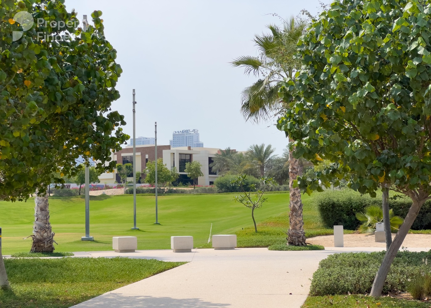 Maple 2, United Arab Emirates Maple 2, United Arab Emirates