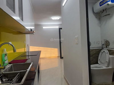 Nguyen Hong Street, Vietnam Nguyen Hong Street, Vietnam