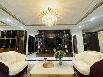 Green Diamond 93 Lang Ha, Vietnam Green Diamond 93 Lang Ha, Vietnam