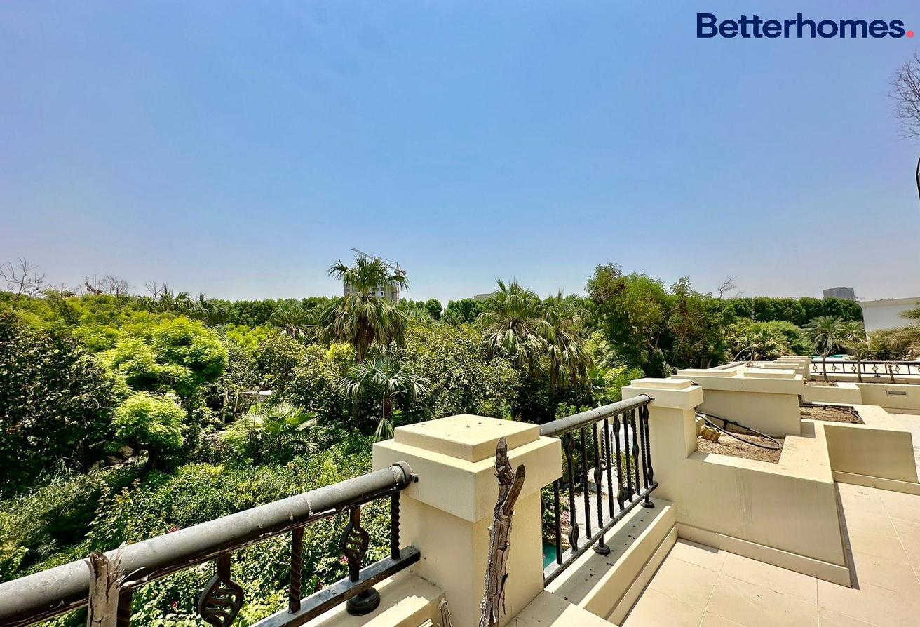 Jasmine Leaf 2, United Arab Emirates Jasmine Leaf 2, United Arab Emirates